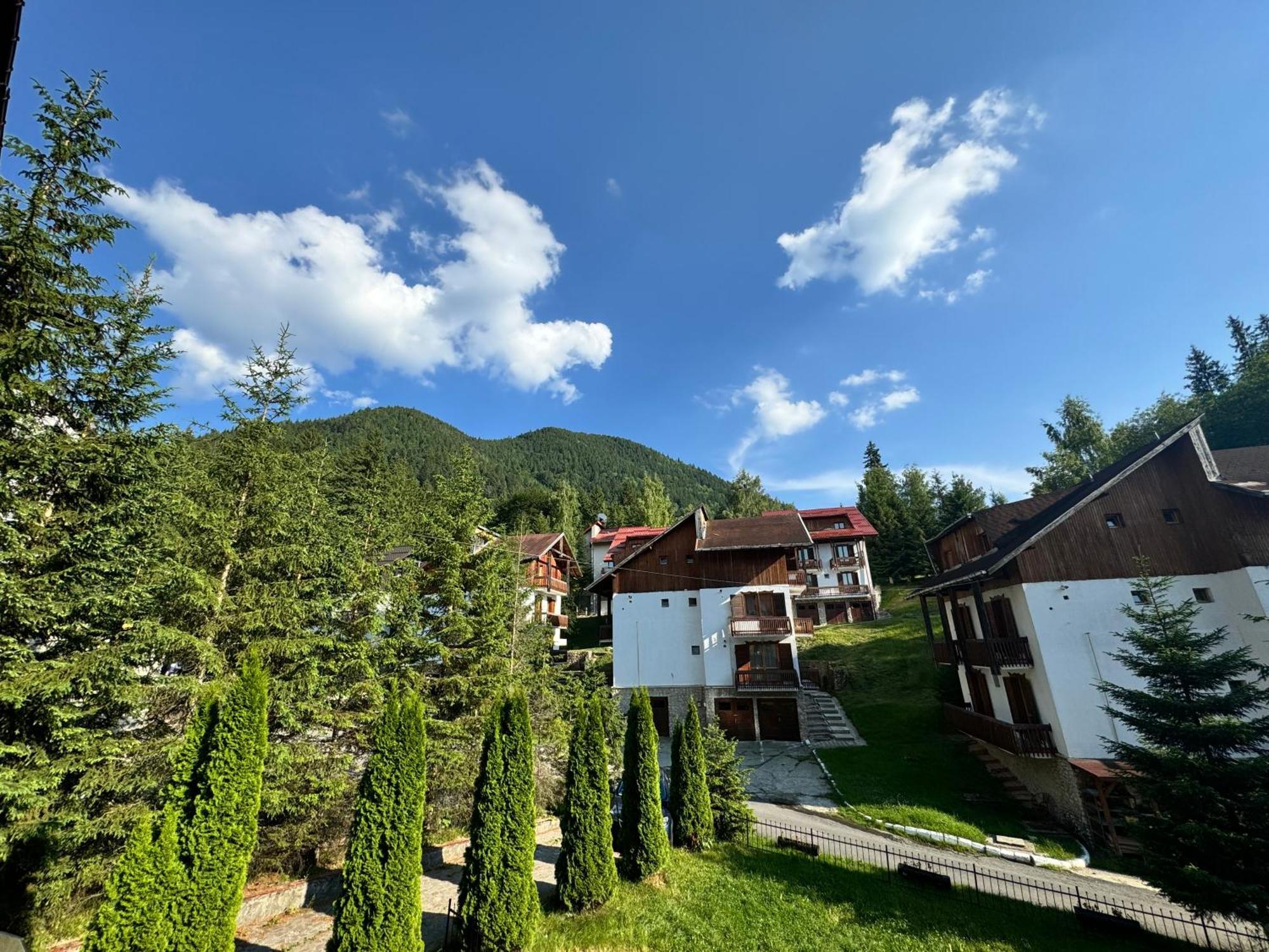 Sunray-Vilagalbena Hotel Poiana Brasov Bagian luar foto