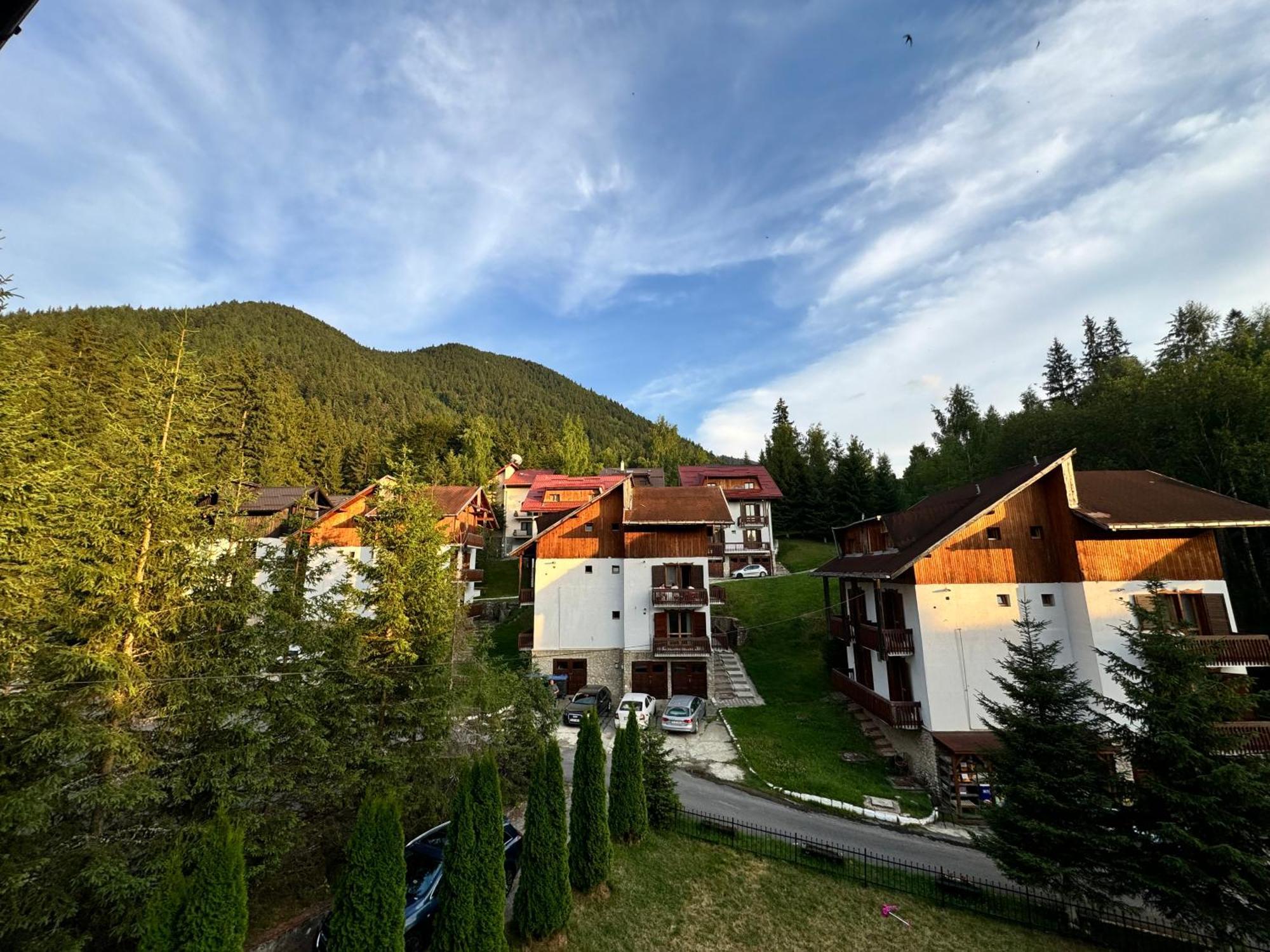 Sunray-Vilagalbena Hotel Poiana Brasov Bagian luar foto